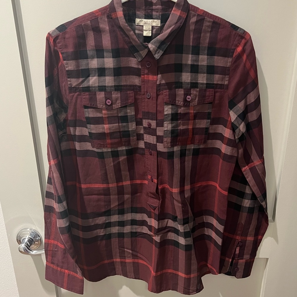 Burberry button-up shirt womens size small